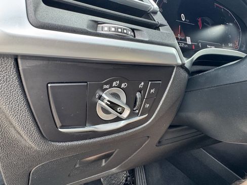 Used 2023 BMW X3 xDrive30i image 9