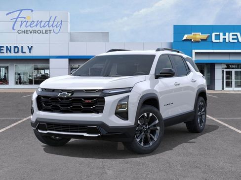 New 2026 Chevrolet Equinox RS w/ Convenience Package III AWD/4WD image 17