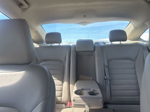 Used 2017 Ford Fusion Energi SE image 24