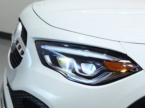 Used 2023 Mercedes-Benz GLA 250 4MATIC image 15