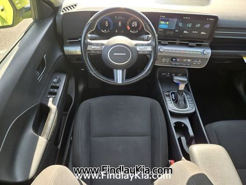 Used 2024 Hyundai Kona SEL image 14