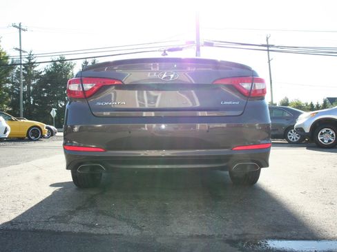 Used 2016 Hyundai Sonata Limited w/ Option Group 05 FWD image 29