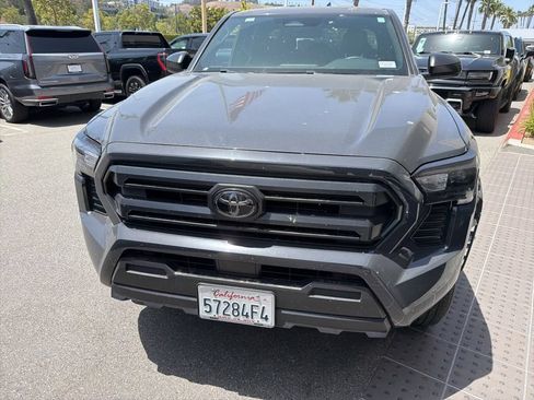 Used 2025 Toyota Tacoma SR RWD image 1