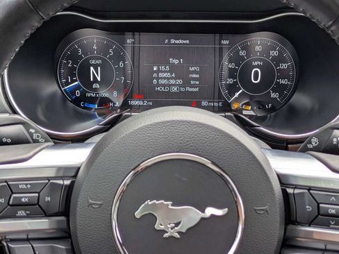 Used 2022 Ford Mustang GT Premium w/ Equipment Group 401A RWD image 27