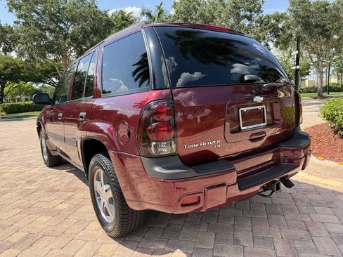Used 2005 Chevrolet TrailBlazer LS w/ LS Preferred Equipment Group AWD/4WD image 6