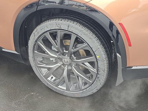 New 2026 Toyota Crown Signia image 12