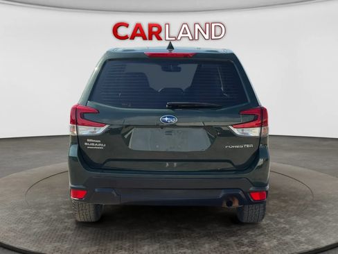 Used 2023 Subaru Forester AWD/4WD image 5