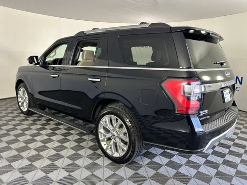 Used 2019 Ford Expedition Limited w/ Equipment Group 302A RWD image 9
