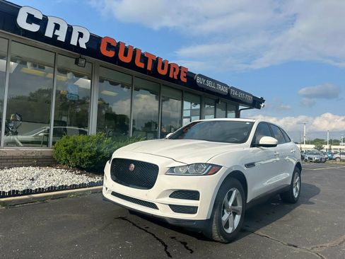 Used 2019 Jaguar F-PACE Premium AWD/4WD image 1