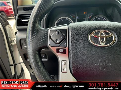 Used 2023 Toyota 4Runner Limited AWD/4WD image 11