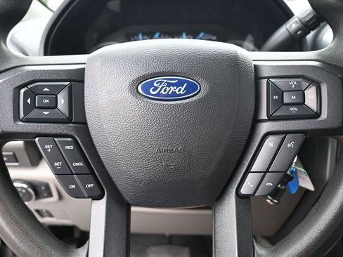 Used 2019 Ford F250 XLT w/ XLT Premium Package AWD/4WD image 33
