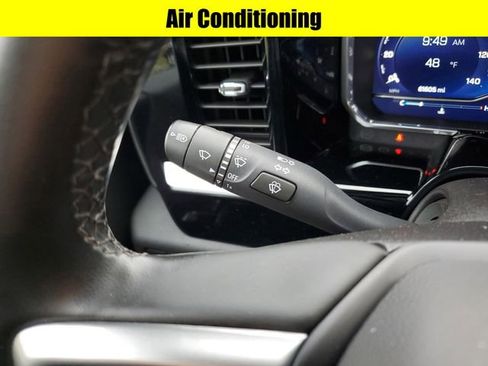 Used 2024 Chevrolet Silverado 2500 LT AWD/4WD image 13