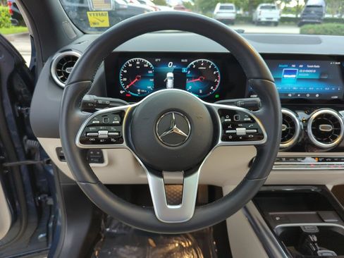 Used 2022 Mercedes-Benz GLA 250 4MATIC image 10