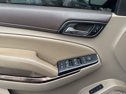 Used 2015 GMC Yukon XL SLT w/ Open Road Package image 11