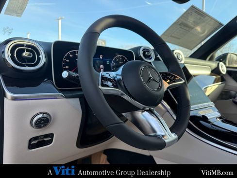 New 2026 Mercedes-Benz GLC 300 GLC 300 image 12