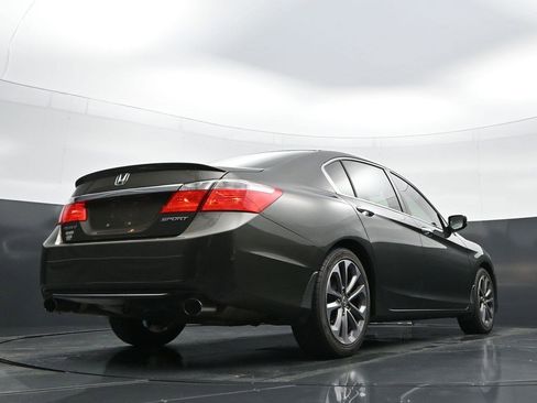 Used 2014 Honda Accord Sport image 28