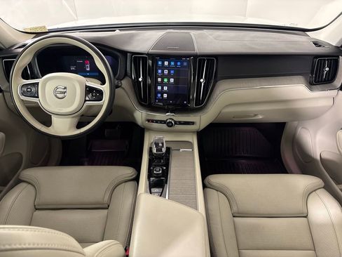 Used 2023 Volvo XC60 B5 Ultimate w/ Protection Package FWD image 31