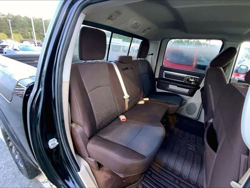 Used 2015 RAM 1500 Outdoorsman image 18