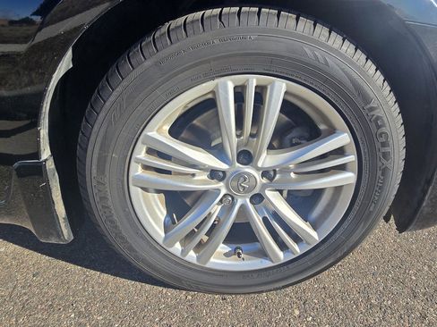 Used 2013 INFINITI G37 x w/ Premium Pkg image 9