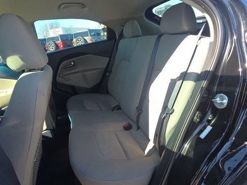 Used 2017 Kia Rio LX image 18