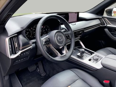 Certified 2025 MAZDA CX-70 3.3 Turbo S w/ Premium Package AWD/4WD image 18