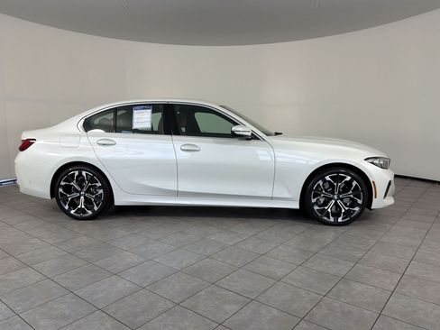 Used 2026 BMW 330i Sedan RWD image 8