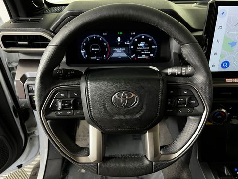 Certified 2026 Toyota 4Runner TRD Off-Road Premium image 16