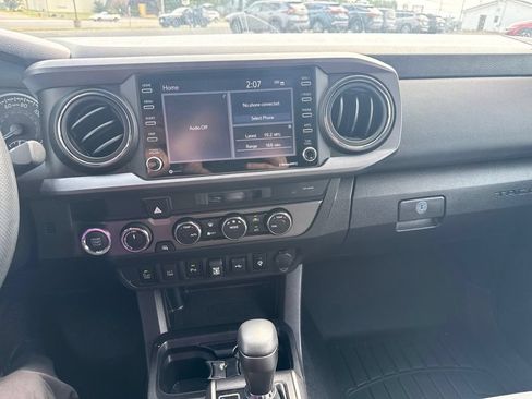 Used 2021 Toyota Tacoma TRD Off-Road w/ Technology Package AWD/4WD image 48