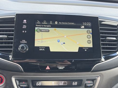 Used 2023 Honda Passport TrailSport image 32