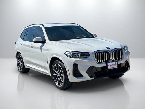 Used 2022 BMW X3 xDrive30i image 3