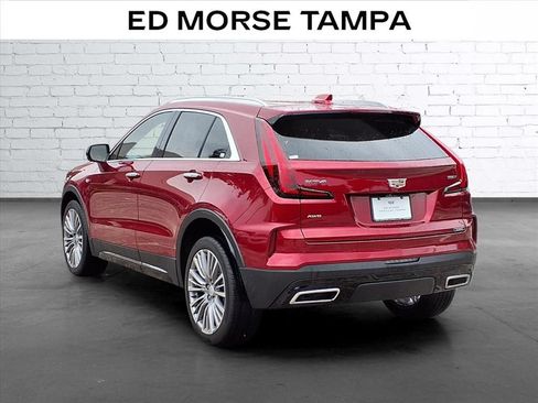 Certified 2024 Cadillac XT4 Premium Luxury AWD/4WD image 3