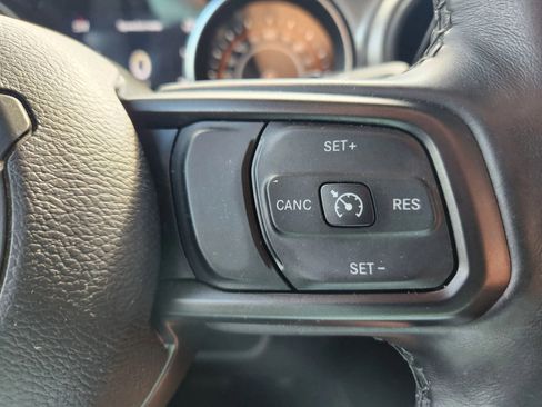 Used 2021 Jeep Wrangler Unlimited Sport image 28