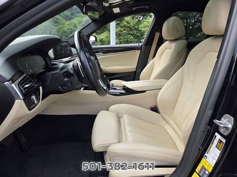 Used 2020 BMW 530e RWD image 9