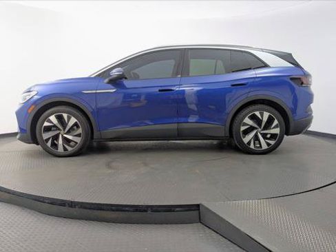 Used 2022 Volkswagen ID.4 Pro S w/ Gradient Package RWD image 3