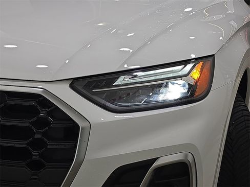Certified 2023 Audi Q5 2.0T Premium Plus w/ Premium Plus Package image 29
