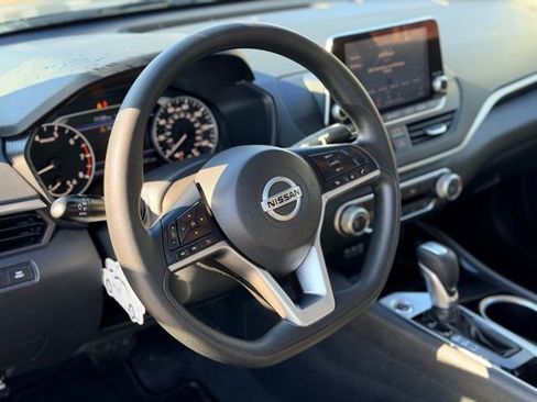 Used 2021 Nissan Altima 2.5 S FWD image 7