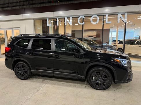 Used 2025 Subaru Ascent Bronze Edition AWD/4WD image 5