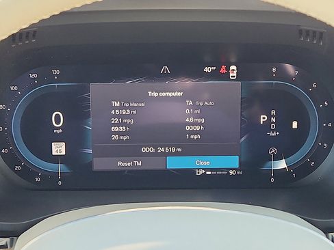 Certified 2023 Volvo XC60 B5 Plus w/ Climate Package image 23