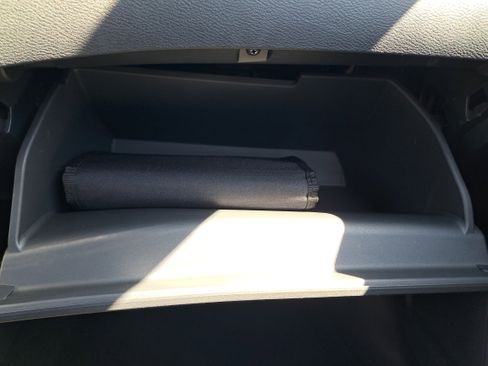 Used 2025 Nissan Sentra S image 30