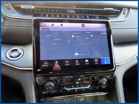 New 2025 Jeep Grand Cherokee L Limited image 22