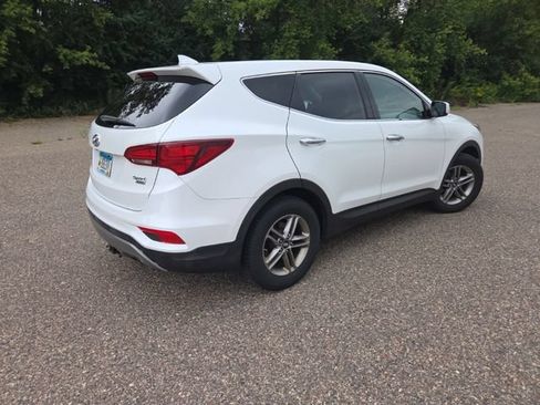 Used 2017 Hyundai Santa Fe Sport AWD/4WD image 13