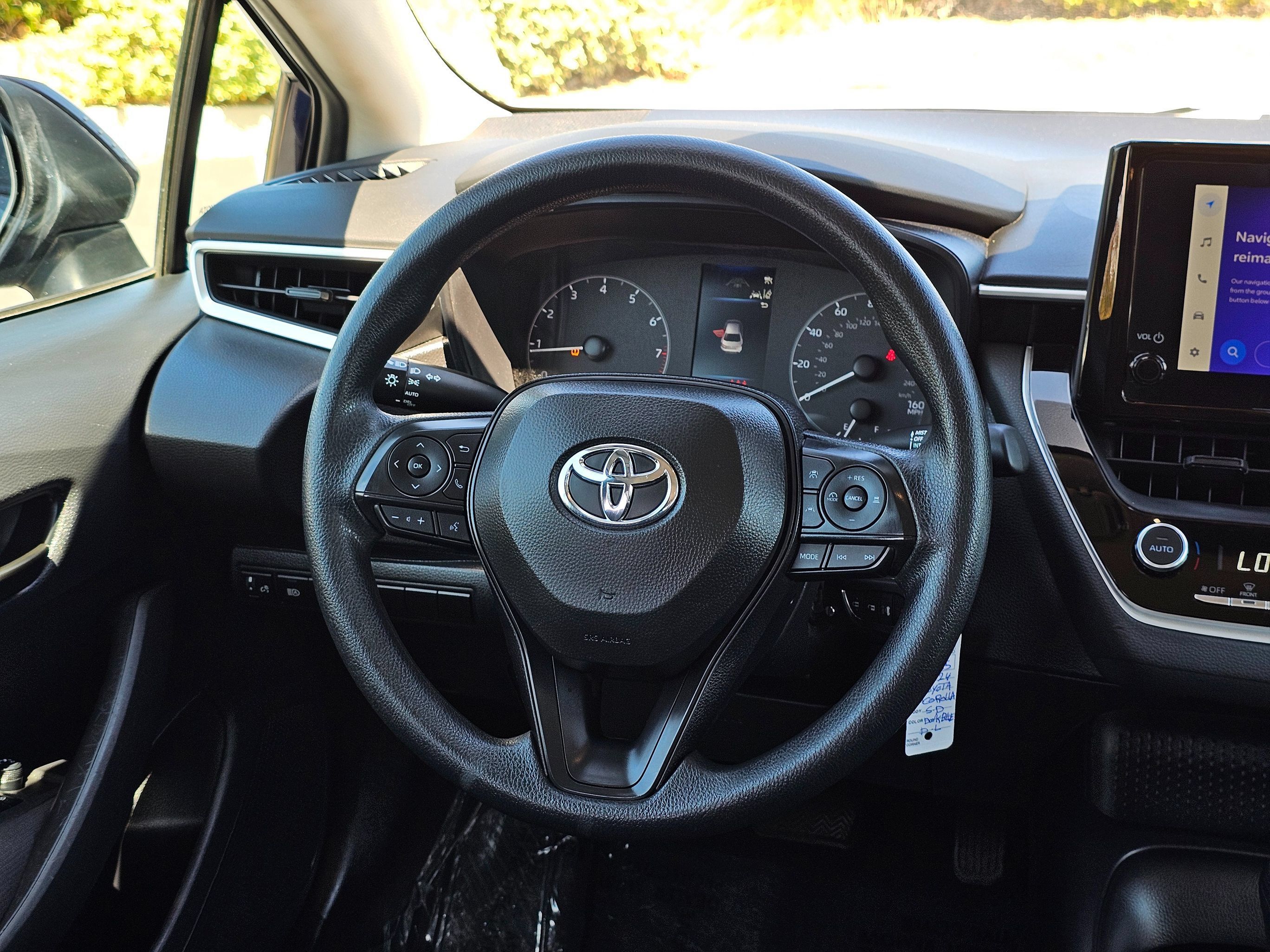 Used 2024 Toyota Corolla LE FWD image 21