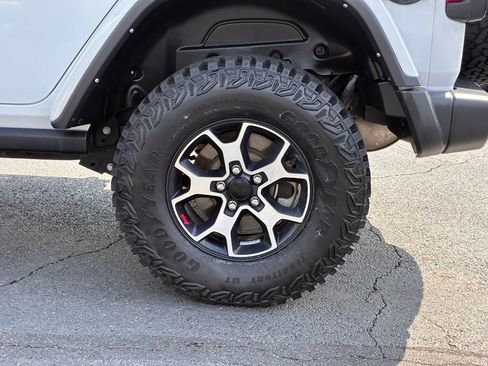 Used 2022 Jeep Wrangler Unlimited Rubicon AWD/4WD image 50