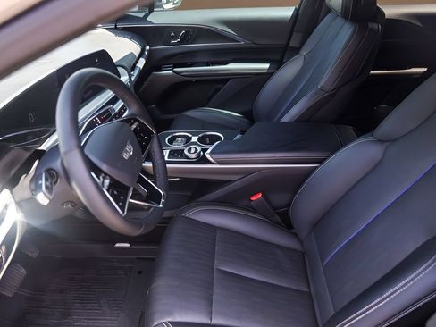 Used 2024 Cadillac Lyriq Sport w/ LPO, Floor Liner Package RWD image 9