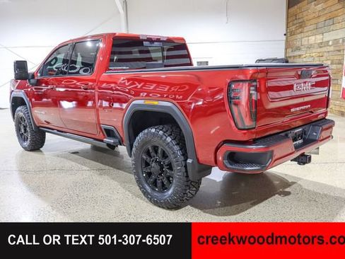 Used 2024 GMC Sierra 2500 AT4 w/ AT4 Premium Plus Package AWD/4WD image 3