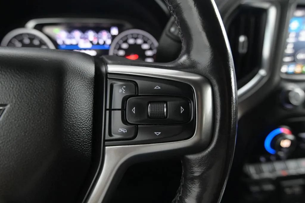 Used 2020 Chevrolet Silverado 2500 LTZ w/ Technology Package AWD/4WD image 40