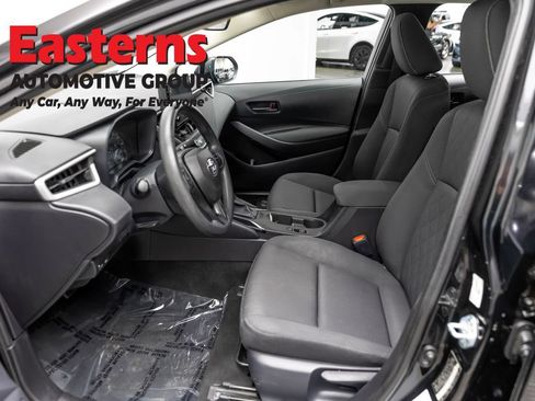 Used 2024 Toyota Corolla LE FWD image 13