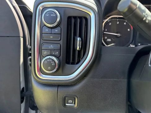 Used 2021 GMC Sierra 2500 SLE AWD/4WD image 19