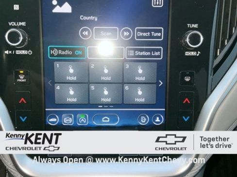 Used 2023 Subaru Outback Premium image 32