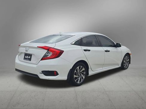 Used 2017 Honda Civic EX image 6